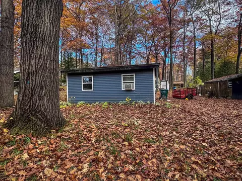 Exterior - 5362 Ferndale, Harrison, MI 48625 photo 7 of 7