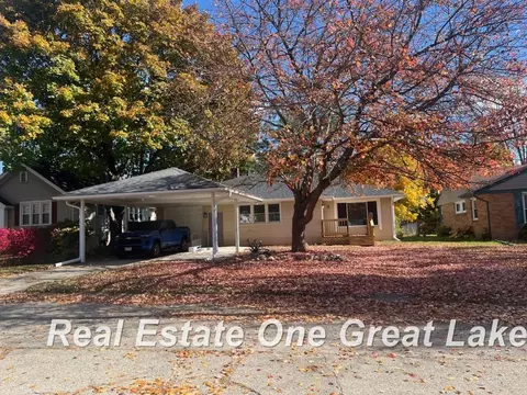2 Shelley, Saginaw, MI 48602