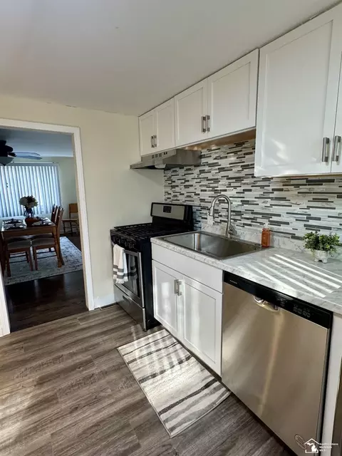 Kitchen - 124 Kessler, Monroe, MI 48162 photo 1 of 3