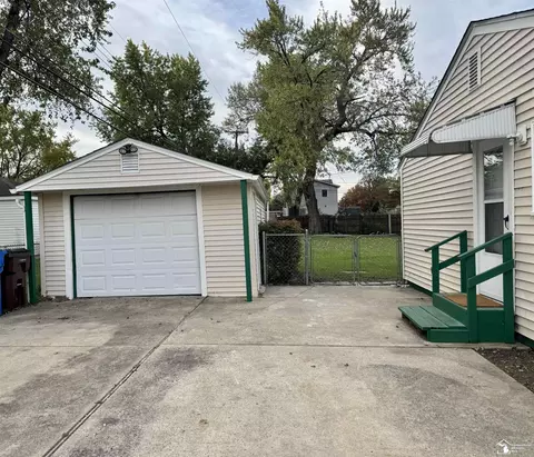Exterior - 124 Kessler, Monroe, MI 48162 photo 1 of 3