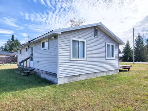 2111 Timber Ln, Harrison, MI 48625 photo 27