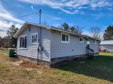 2111 Timber Ln, Harrison, MI 48625 photo 26