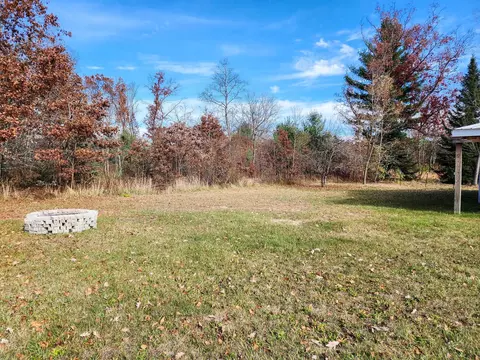 2111 Timber Ln, Harrison, MI 48625 photo 35