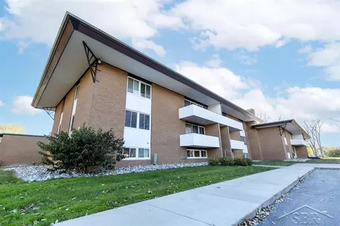 2119 Bayliss #25, Midland, MI 48640