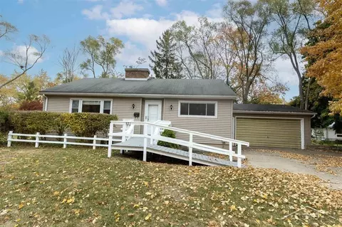 621 Reardon, Midland, MI 48640