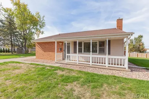 261 Renfrew, Adrian, MI 49221