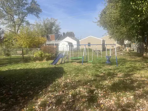 Exterior - 722 Hubble, Monroe, MI 48161 photo 2 of 2