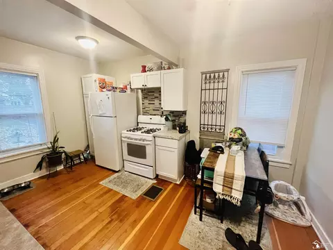 Kitchen - 722 Hubble, Monroe, MI 48161 photo 3 of 3