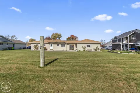 Exterior - 7221 Bluebill, Clay, MI 48001 photo 4 of 8