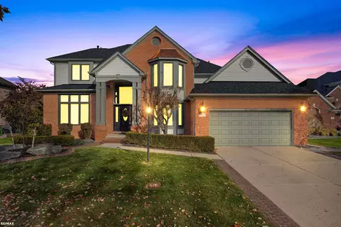 14027 Redwood, Shelby Township, MI 48315