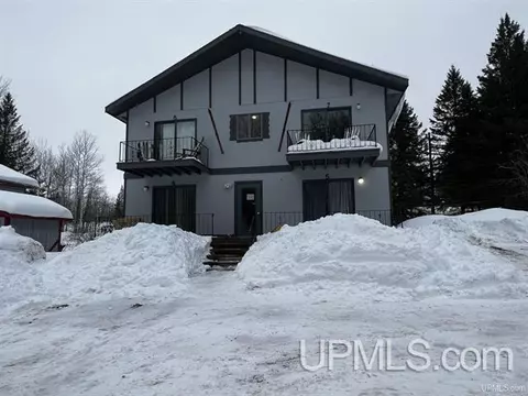 E6272 Snowdrift, Ironwood, MI 49938