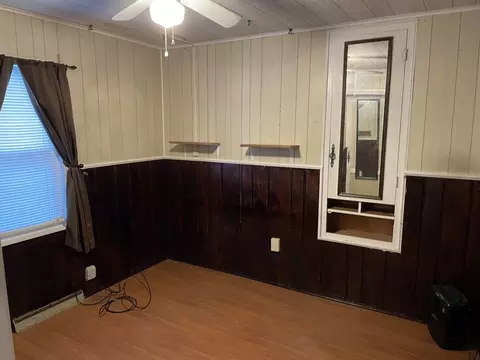 Bedroom - 2231 Bergin, Burton, MI 48529 photo 2 of 2
