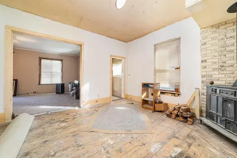 Living - 812 Webster, Bay City, MI 48708 photo 3 of 3