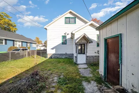 Exterior - 812 Webster, Bay City, MI 48708 photo 4 of 6