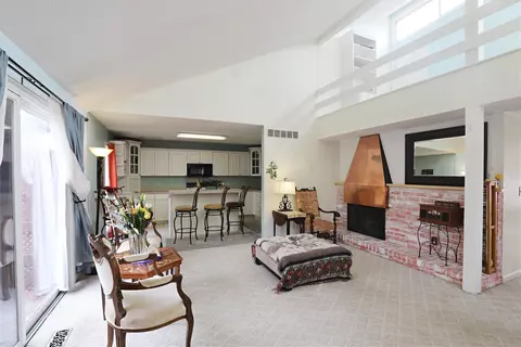 536 Oakbrook, Flushing, MI 48433 photo 5