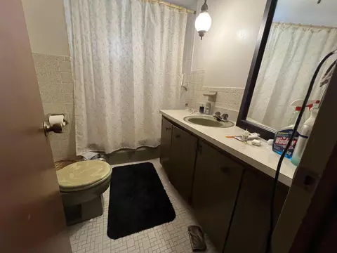 Bath - 2499 W Maple, Flint, MI 48507 photo 3 of 3