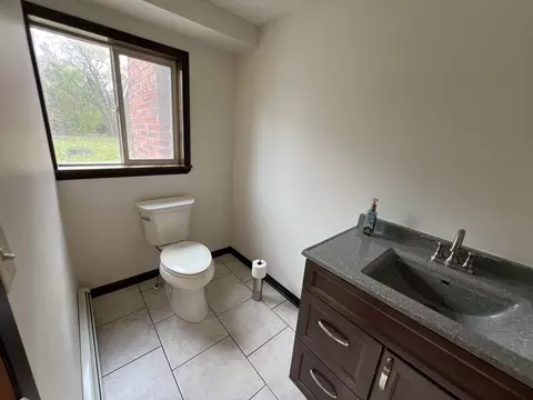 Bath - 2499 W Maple, Flint, MI 48507 photo 2 of 3