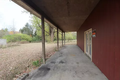 Exterior - 1569 Flushing, Flushing, MI 48433 photo 6 of 25