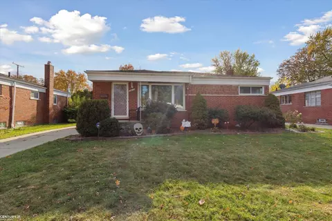 20112 Sunnyside, Saint Clair Shores, MI 48080