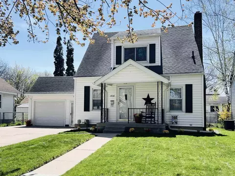 1408 Mercer, Essexville, MI 48732