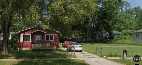 2733 E Pierson, Flint, MI 48506