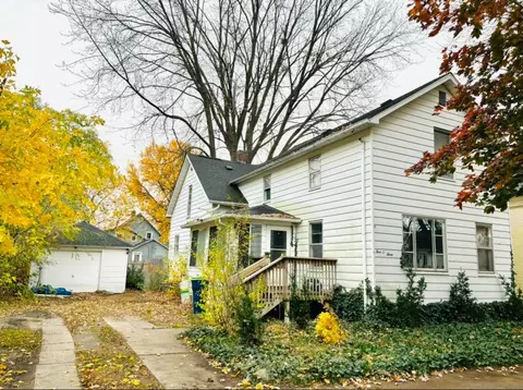 503 S Dewitt, Bay City, MI 48706