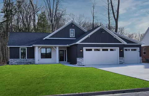 12423 Northway Pkwy, Freeland, MI 48623