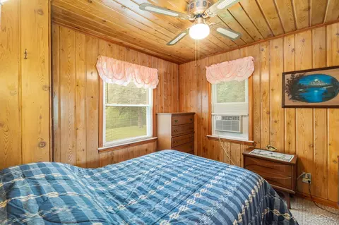 Bedroom - 1995 E Huron, Au Gres, MI 48703 photo 4 of 4