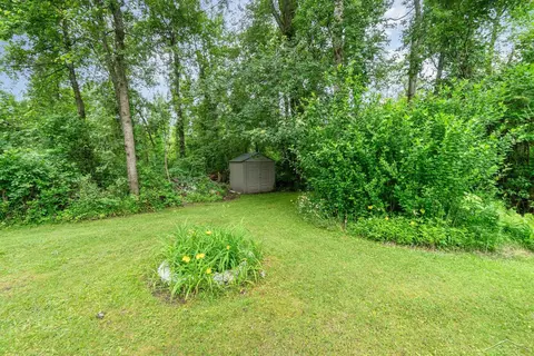 Exterior - 1995 E Huron, Au Gres, MI 48703 photo 5 of 6