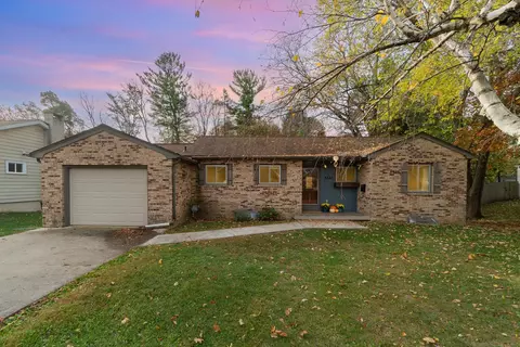 985 Falkirk, Alma, MI 48801