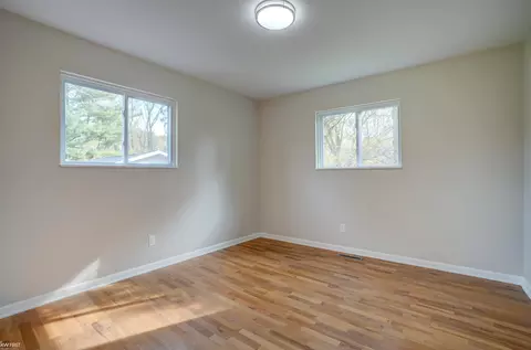 8072 Davison, Davison, MI 48423 photo 21