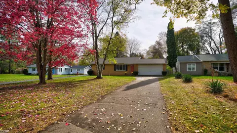 8072 Davison, Davison, MI 48423 photo 3