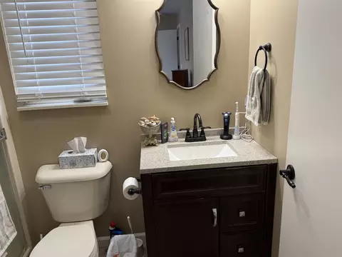 Bath - 1741 Manchester, Gladwin, MI 48624 photo 3 of 4