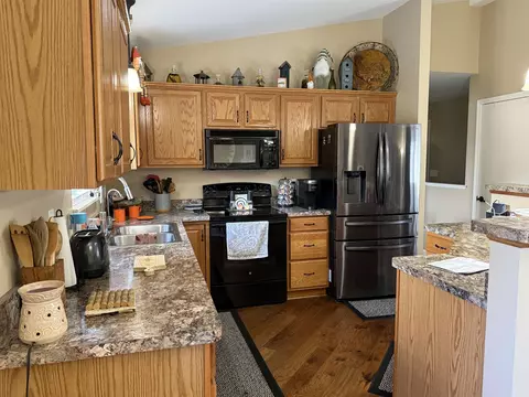 Kitchen - 1741 Manchester, Gladwin, MI 48624 photo 2 of 3