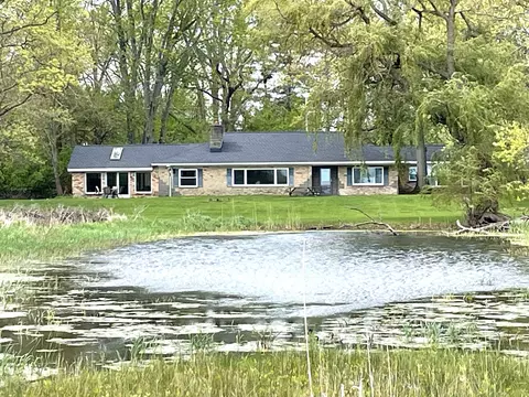 811 Bay, Bay City, MI 48706