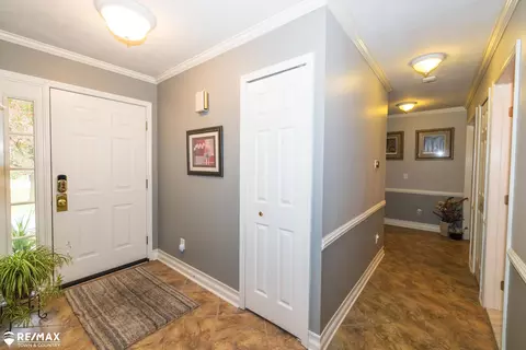 Entry Way - 6351 River, Flushing, MI 48433 photo 3 of 5