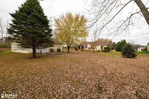 Exterior - 6351 River, Flushing, MI 48433 photo 8 of 9