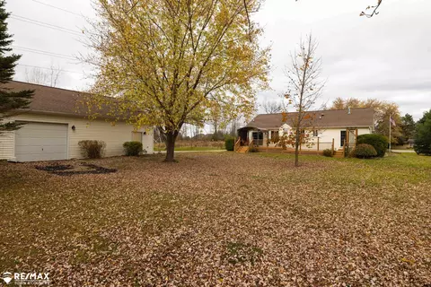 Exterior - 6351 River, Flushing, MI 48433 photo 3 of 9