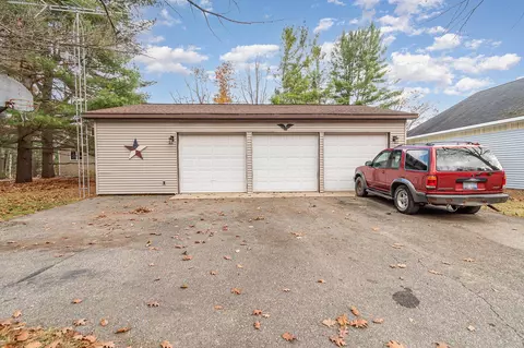 Exterior - 766 Rivers Ter, Gladwin, MI 48624 photo 1 of 20