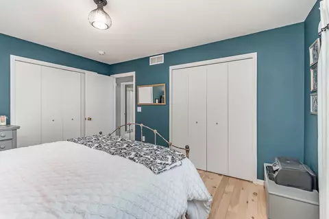 Bedroom - 766 Rivers Ter, Gladwin, MI 48624 photo 2 of 4