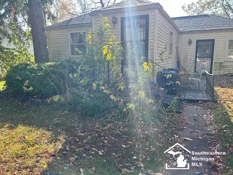 1427 Garden, Erie, MI 48133