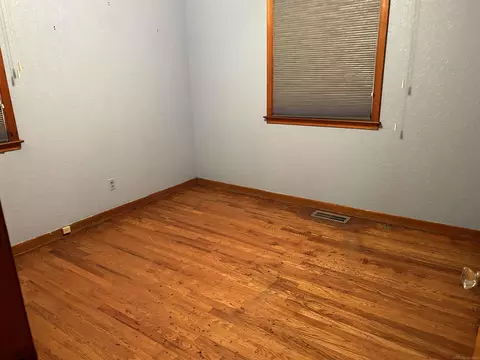 23503 Willard, Warren, MI 48089 photo 21