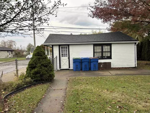23503 Willard, Warren, MI 48089 photo 7