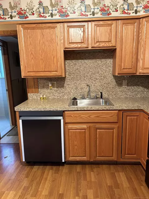 23503 Willard, Warren, MI 48089 photo 10