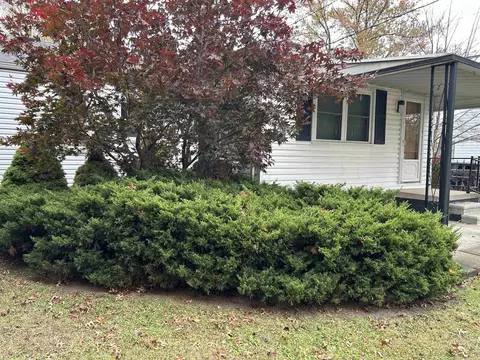 23503 Willard, Warren, MI 48089 photo 3