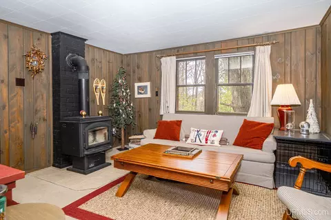 1206 B, Wakefield, MI 49968 photo 6