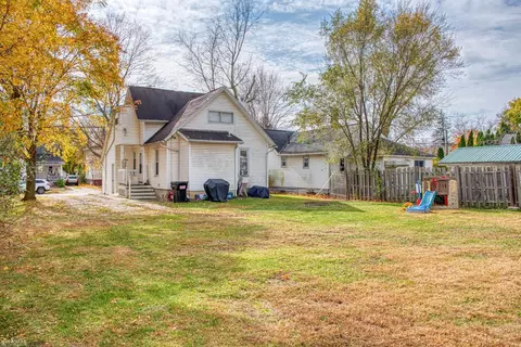 433 E Comstock, Owosso, MI 48867 photo 34