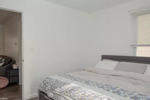 433 E Comstock, Owosso, MI 48867 photo 21