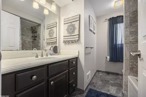 47363 Meadowbrook, Macomb, MI 48044 photo 20