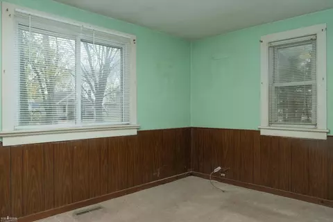 Bedroom - 108 Marion, Owosso, MI 48867 photo 3 of 9